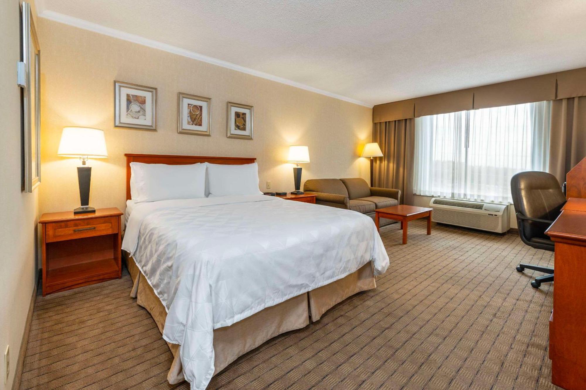 Allure Hotel & Conference Centre, Ascend Hotel Collection Барри Экстерьер фото