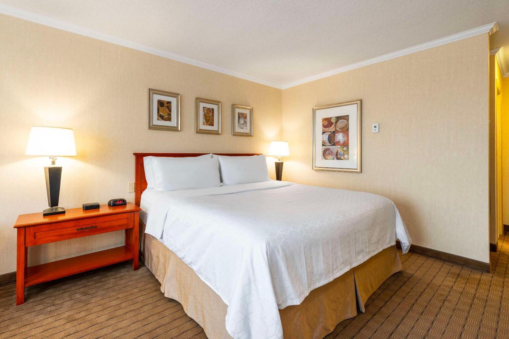 Allure Hotel & Conference Centre, Ascend Hotel Collection Барри Экстерьер фото